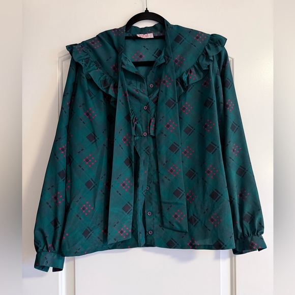 Pierbe Tops - Vintage Pierbé 70s Button Down Blouse size 12